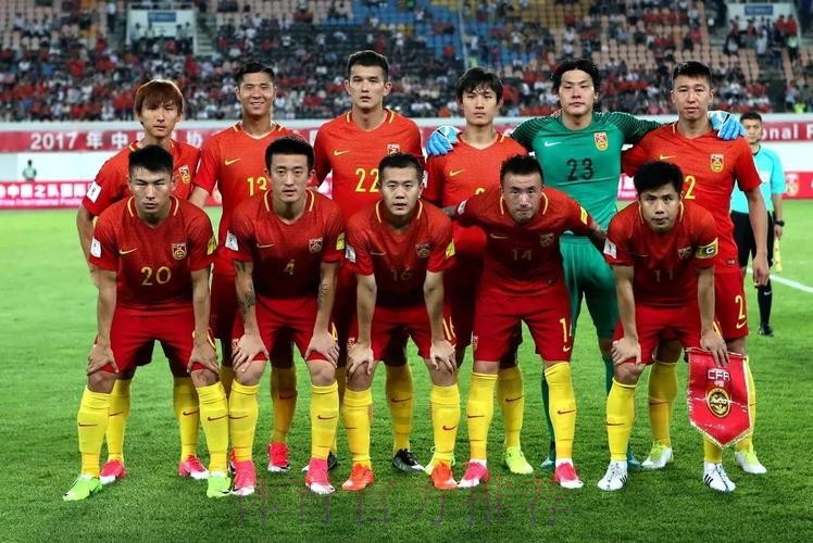 七剑齐出 国足8-1收获大胜